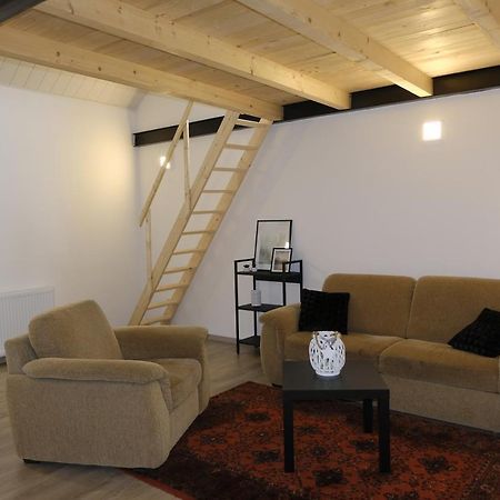 Kajari Apartmanhaz Balatonfőkajár Exterior foto