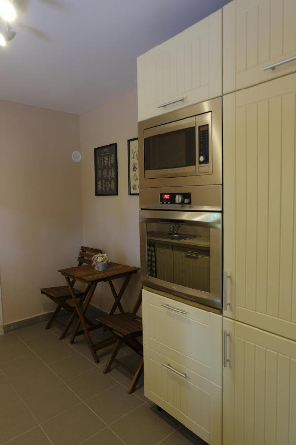 Kajari Apartmanhaz Balatonfőkajár Exterior foto